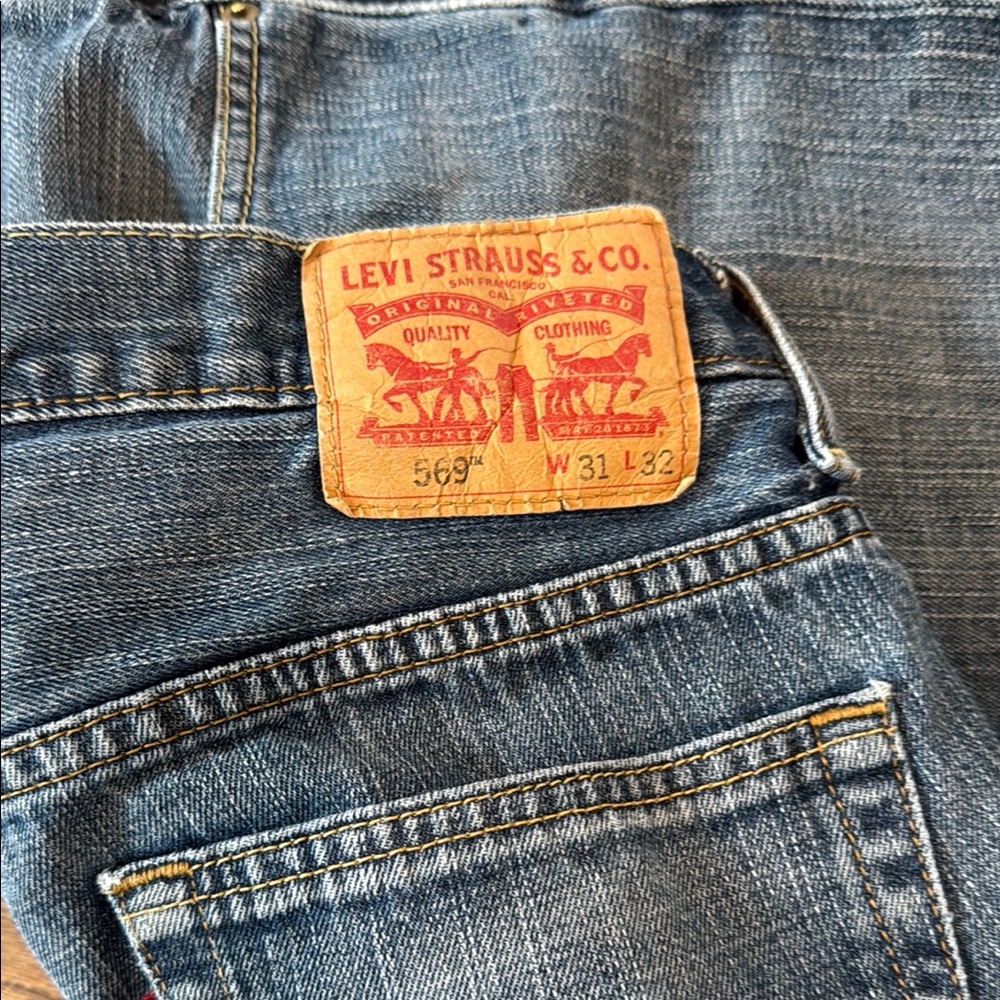 Levi's 569 Denim Jeans Medium Wash